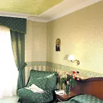 Valle Rossa 4*