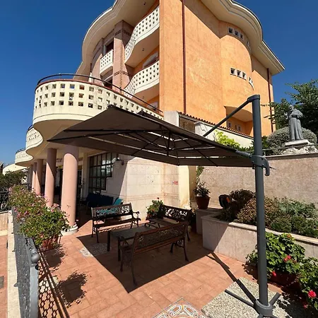 Valle Rossa Hotel 4*
