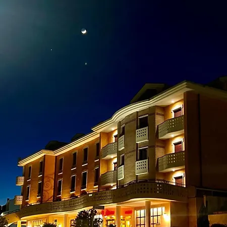 Valle Rossa Hotel 4*