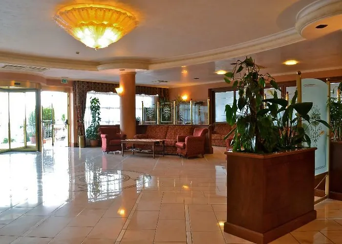 Valle Rossa Hotell 4*