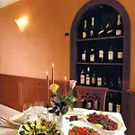 Valle Rossa Otel