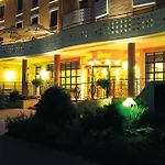 Valle Rossa Otel