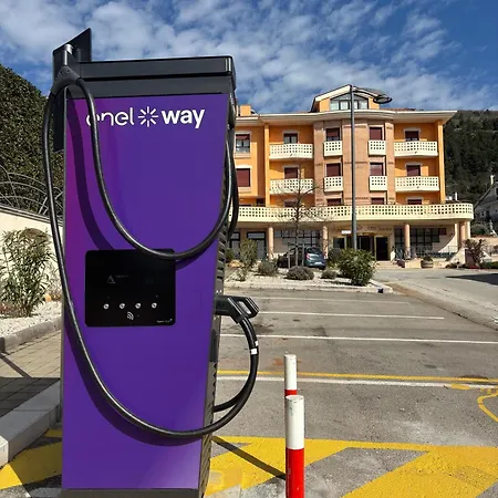 Valle Rossa Отель