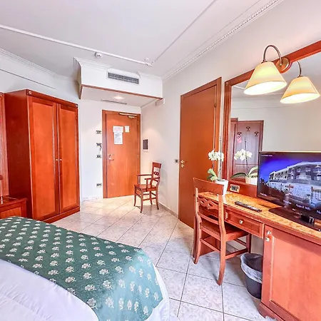 Valle Rossa Отель