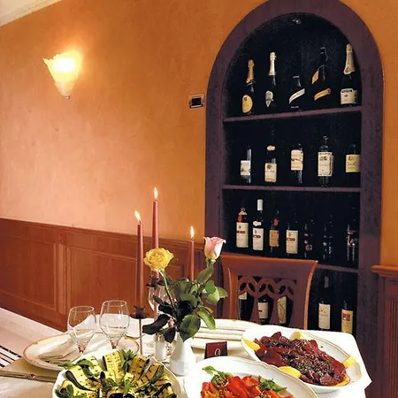 Valle Rossa Отель