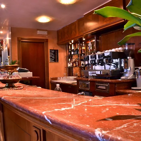 Valle Rossa 4*